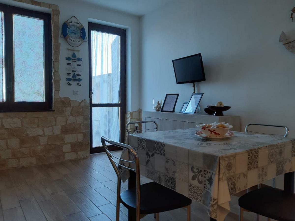 Seeonsea Apartment Agnone Bagni Exterior foto
